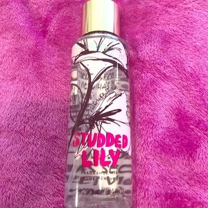 Victoria secret body mist